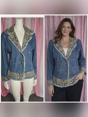 Step In Style Y2K Unique Denim Lace Studded  Rhinestone Jean Jacket Size Large